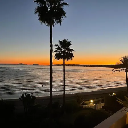 Apartmán Primera Linea De Playa, Golf Y Vistas Al Mar *
