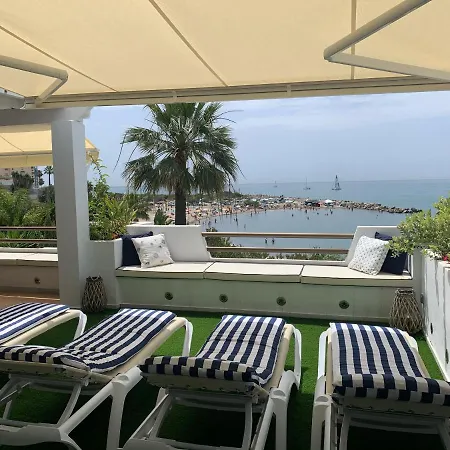 Primera Linea De Playa, Golf Y Vistas Al Mar * Estepona